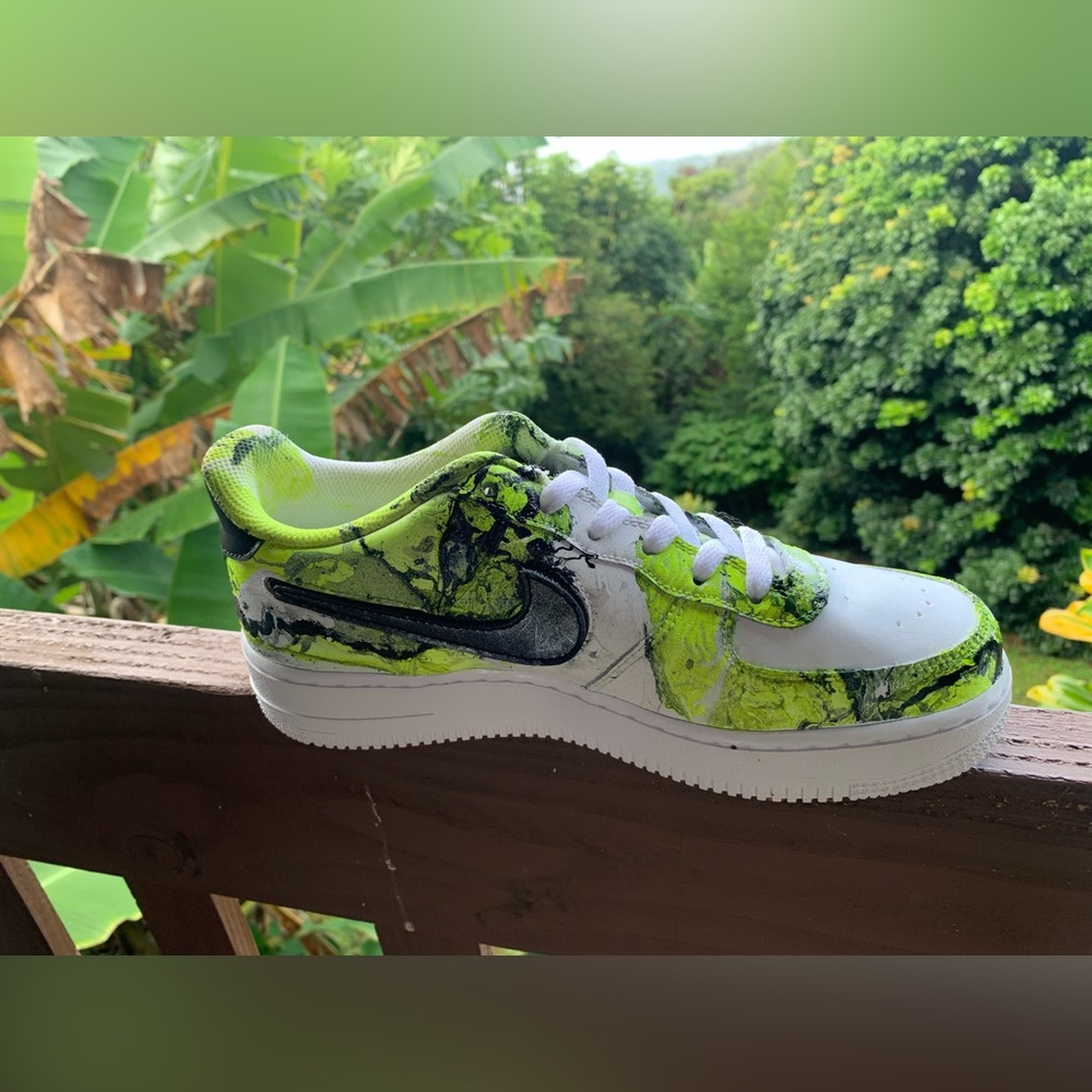 Customs hydrodipped Nike airforce ones